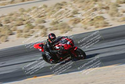 media/Dec-05-2024-Racers Edge (Thu) [[e102e0690b]]/3-B Group/Session 2 (Turn 12 Inside)/